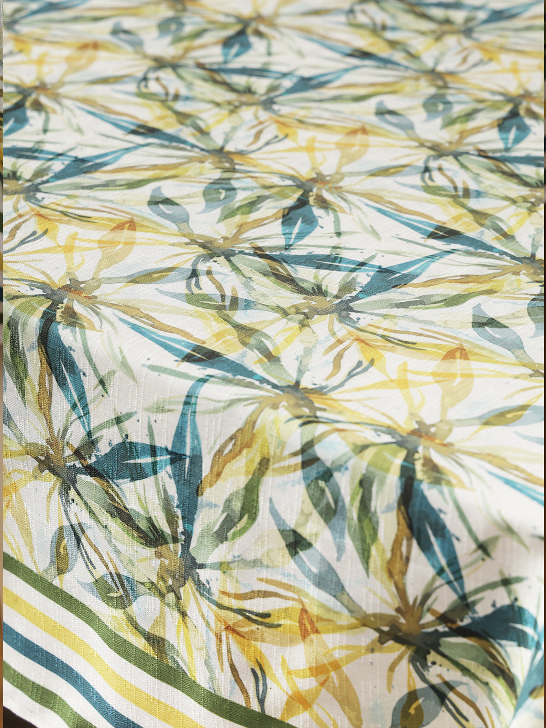 Table Covers in Green color made with Polylinen Material , Kitchen Linen - 1 pc