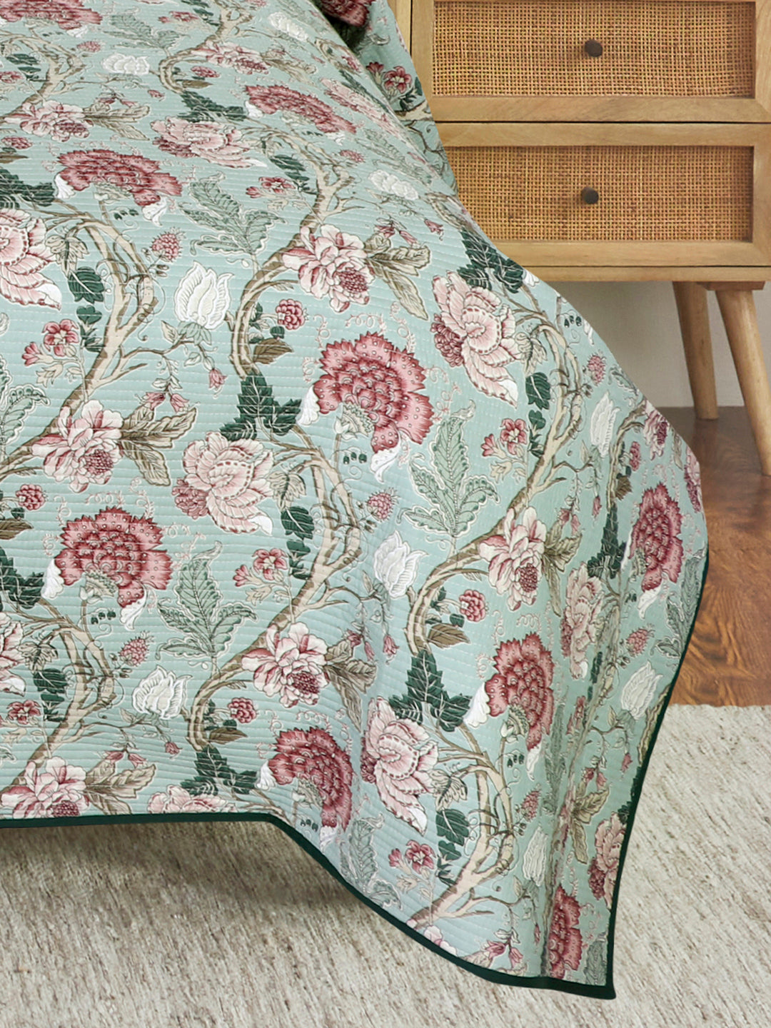 Floral Cotton printed comforter reversible design