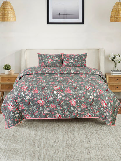 Premium Red Color Floral Printed Reversible Quilted Double King Bed Cover Set - 3Pcs