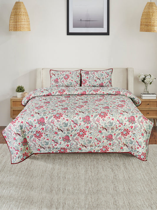 Red Cotton printed comforter reversible design