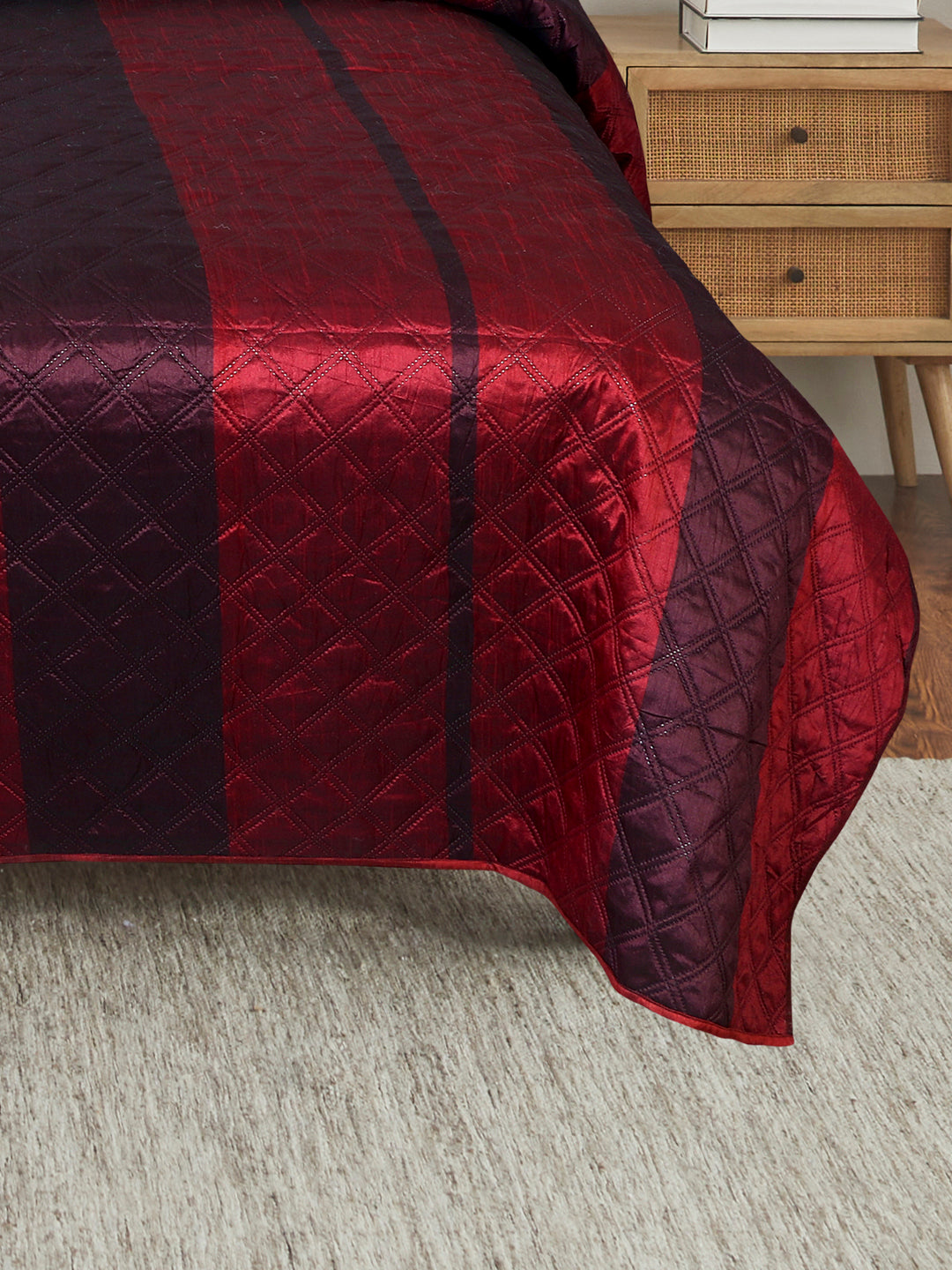 Premium Maroon Color Printed Reversible Quilted Double King Bed Cover Set - 3Pcs