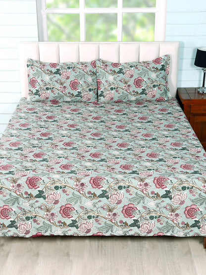 Bedsheets in Green/Red colour made with  Cotton Material , Bedding - 3 Pcs Set