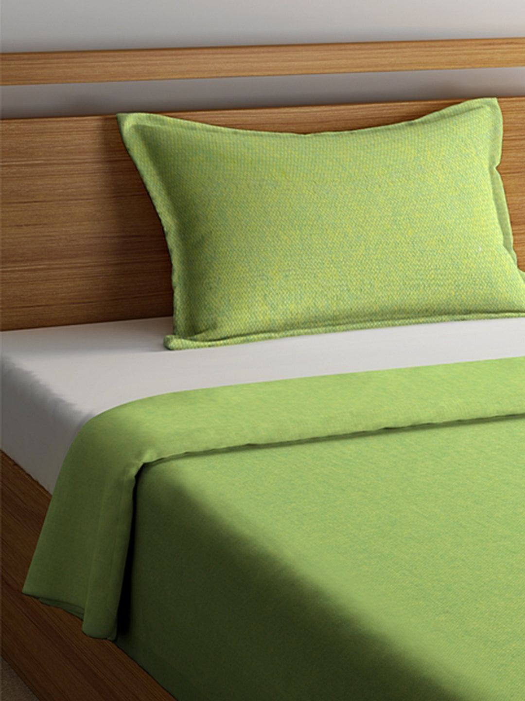 Set of 2 Solid Pattern Green Color Cotton Single Bedcover Set, 1 Single Bedcover, with 1 Pillow Cover