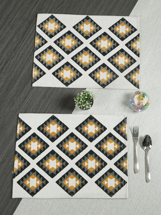 Table Placemats in Black/Grey color made with  Cotton Material , Kitchen Linen - 6 Pcs Set