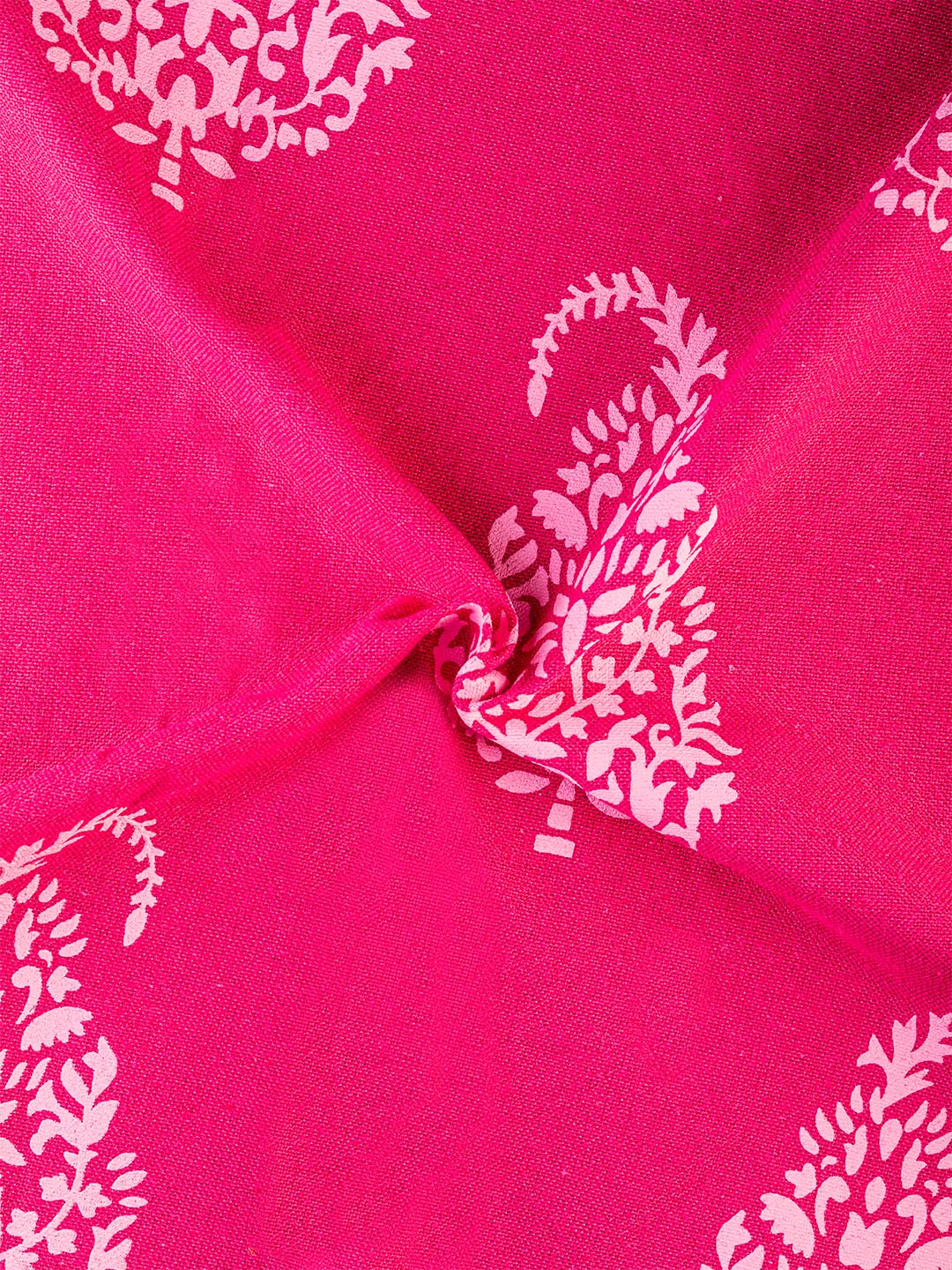 Printed Curtain in Pink/Fushia color made with  Cotton Material , Curtain - 1 pc