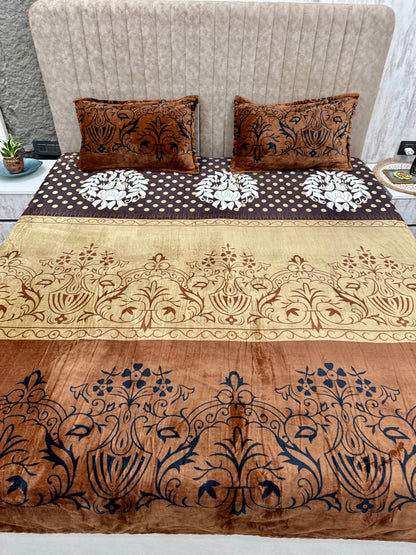 Soumya brown floral Warm Double Bedsheet with 2 pillow covers