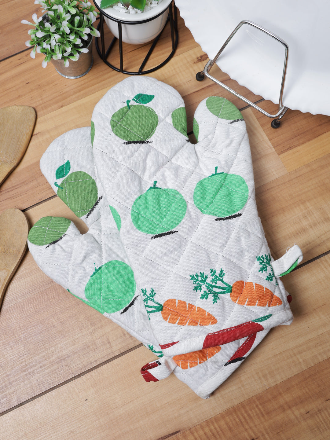 Set of 2 Quilted Heat Resistant Cotton Oven Gloves Multi Color