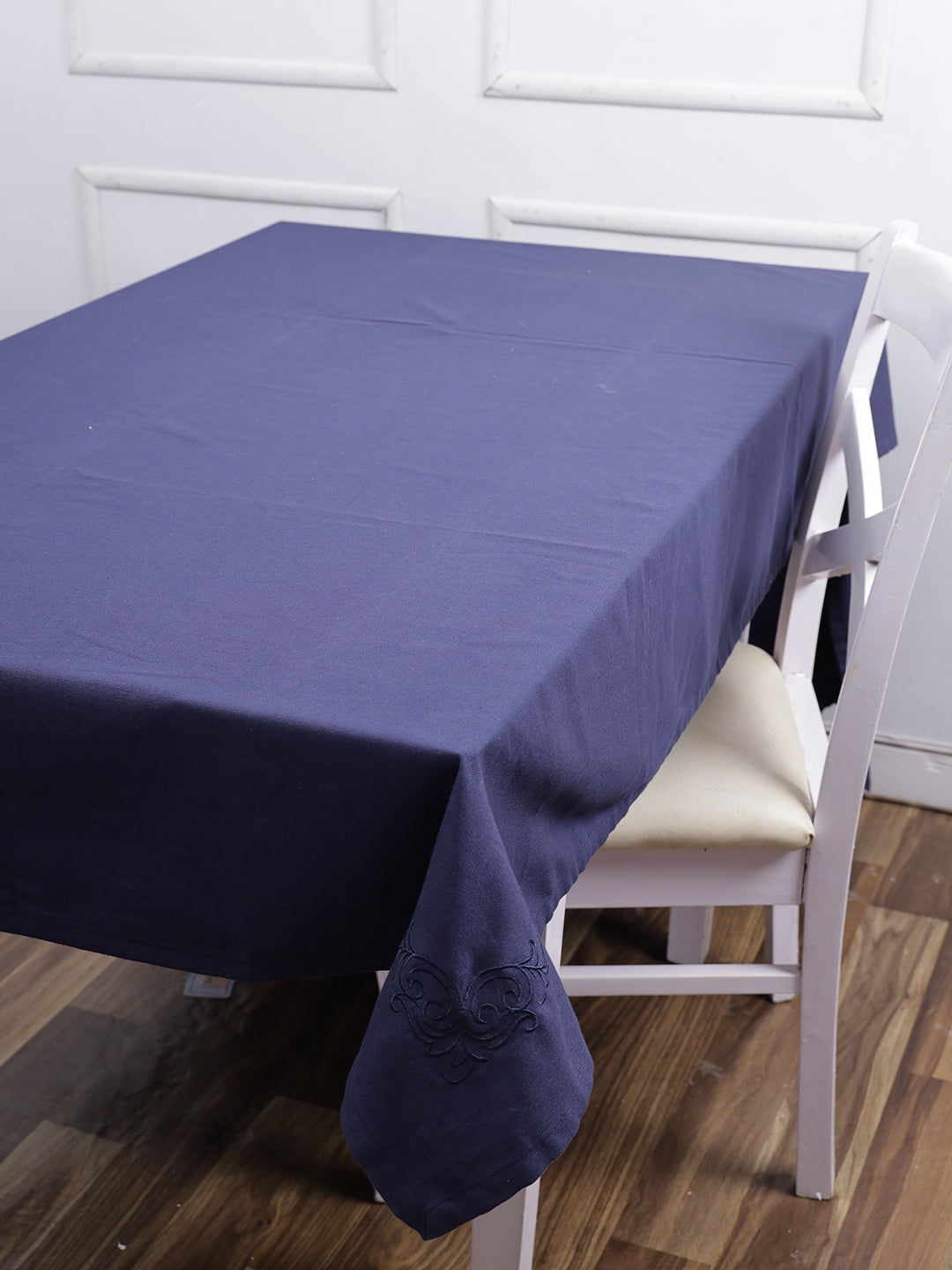 Set of 7 Solid Embroidery Cotton 6 Seater Table Cover Set Navy Blue Color, 1 Table Cover 6 Seater with 6 Napkins