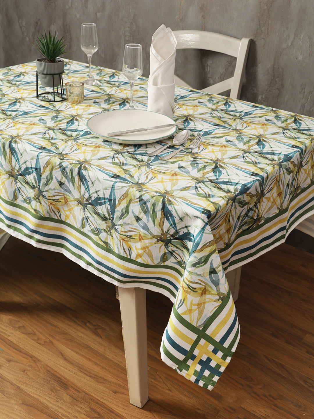 Table Covers in Green color made with  Polylinen Material , Kitchen Linen - 1 pc