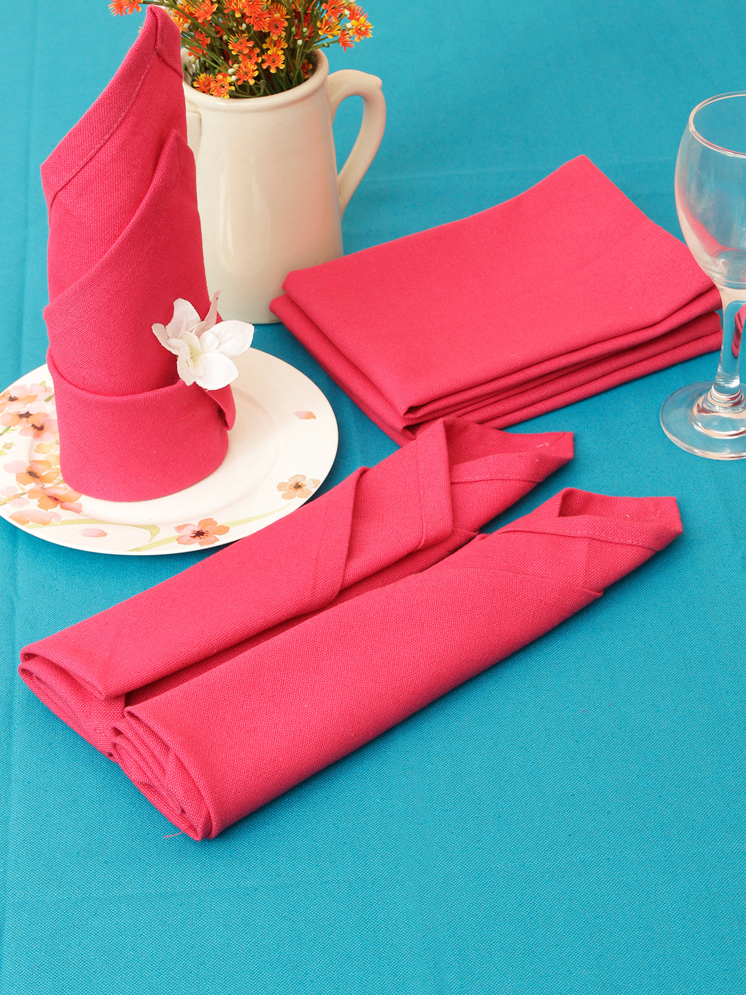 Premium Cotton Solid 6 Seater Dinning Table Cover with 6 pcs Napkins