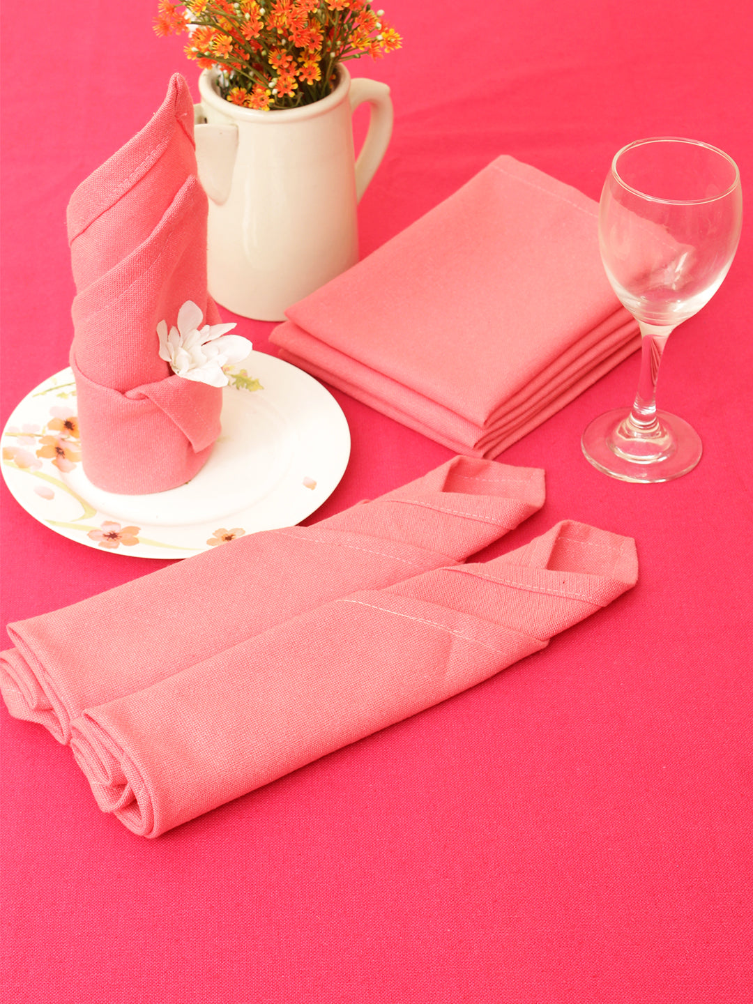 Premium Cotton Solid 6 Seater Dinning Table Cover with 6 Napkins